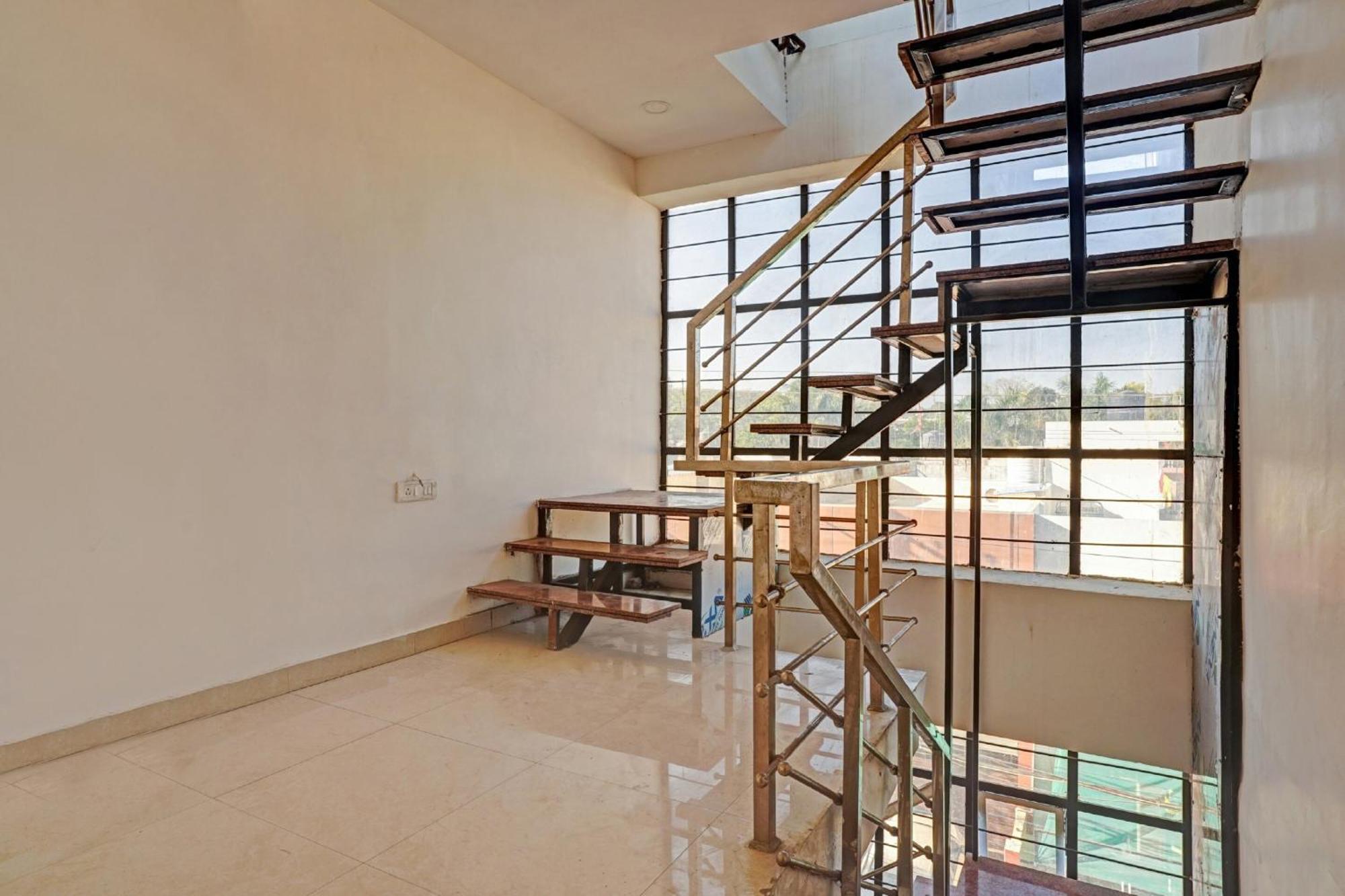 בהופאל Hotel O Flagship Hotel Gulmohar Inn מראה חיצוני תמונה