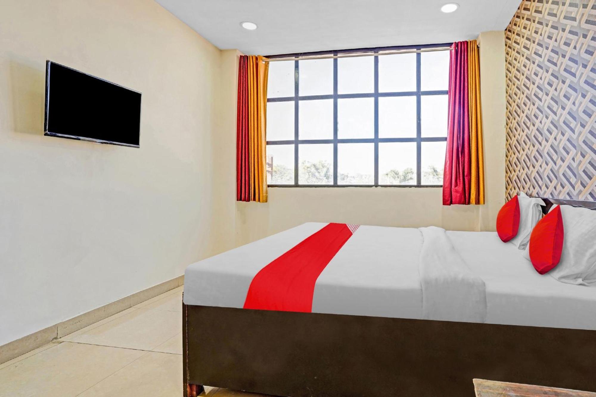 בהופאל Hotel O Flagship Hotel Gulmohar Inn מראה חיצוני תמונה